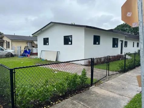 1800 NW 18th Terrace Miami FL 33125
