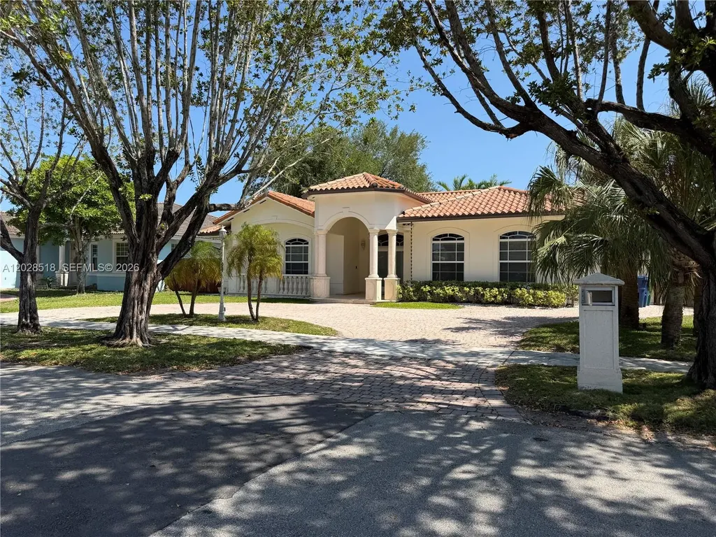 9444 SW 78th Street Miami FL 33173