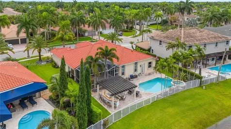 1714 Victoria Pointe Circle Weston FL 33327