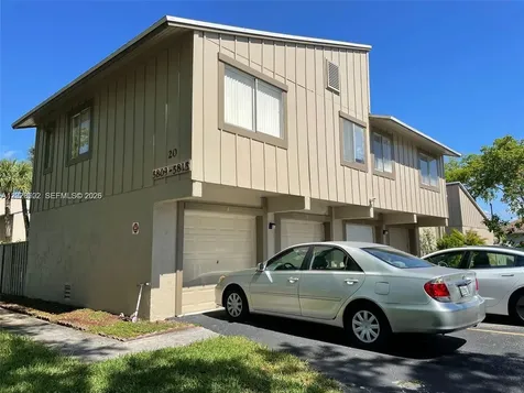 5809 NW 21st Street Lauderhill FL 33313