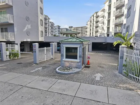 2475 NW 16th Street Road Miami FL 33125