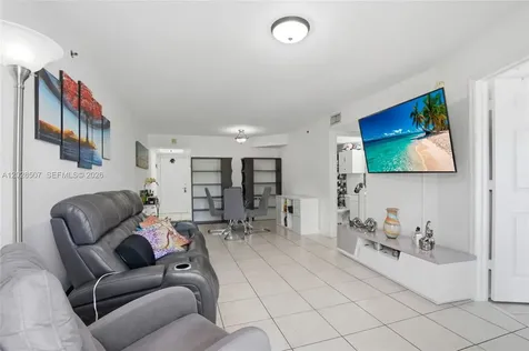 2475 NW 16th Street Road Miami FL 33125