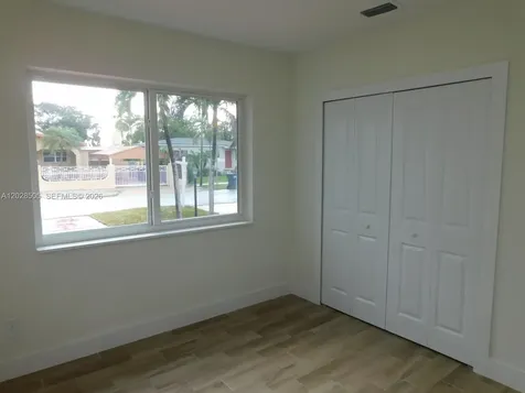 3333 SW 89th Avenue Miami FL 33165