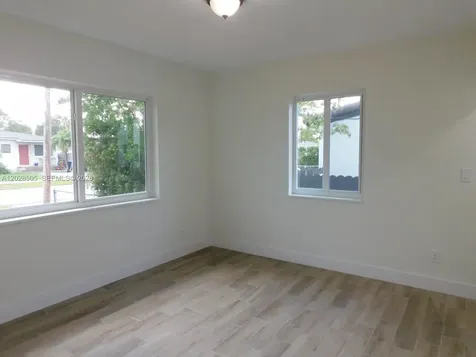 3333 SW 89th Avenue Miami FL 33165