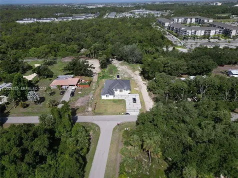 192 Herron Road North Fort Myers FL 33903