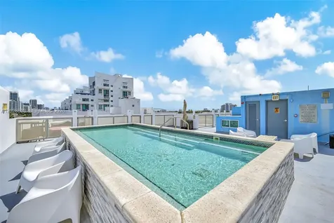 7728 Collins Avenue Miami Beach FL 33141
