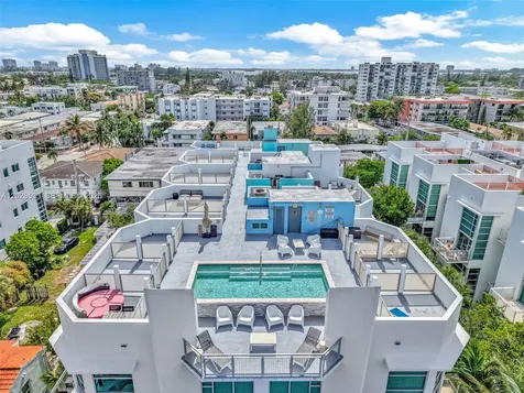 7728 Collins Avenue Miami Beach FL 33141