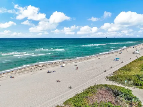 7728 Collins Avenue Miami Beach FL 33141