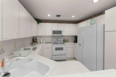 11468 NW 50th Terrace Doral FL 33178