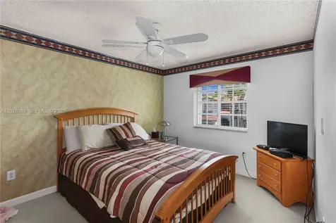 11468 NW 50th Terrace Doral FL 33178
