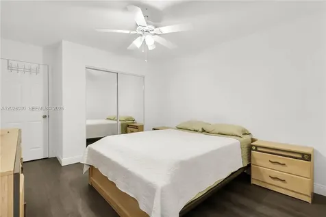 9581 SW 3rd Street Pembroke Pines FL 33025
