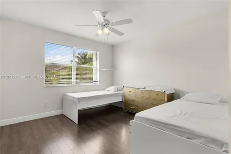 9581 SW 3rd Street Pembroke Pines FL 33025
