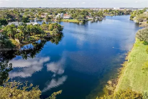 9581 SW 3rd Street Pembroke Pines FL 33025