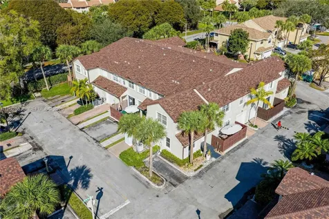 9581 SW 3rd Street Pembroke Pines FL 33025
