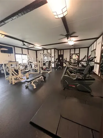 3760 Inverrary Drive Lauderhill FL 33319
