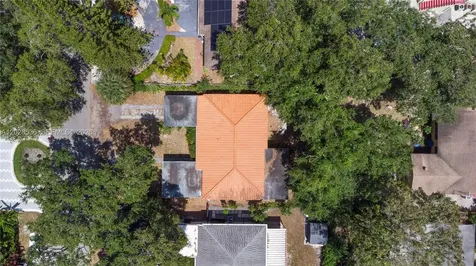 370 NE 165th Street Miami FL 33162