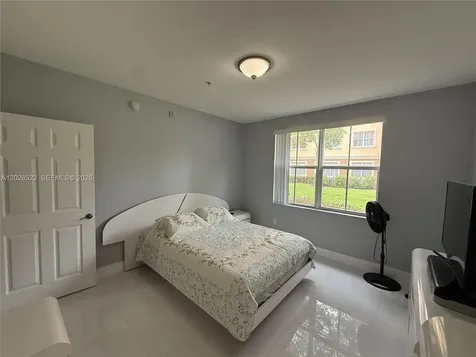 4704 SW 160th Avenue Miramar FL 33027