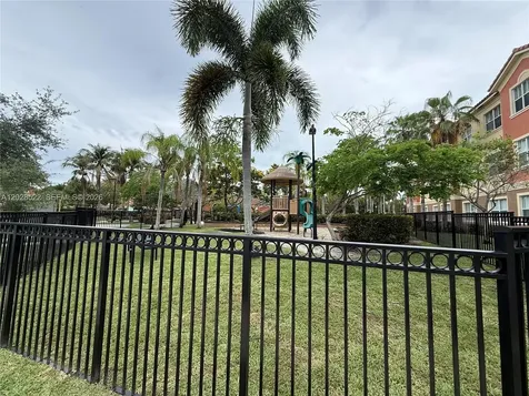 4704 SW 160th Avenue Miramar FL 33027