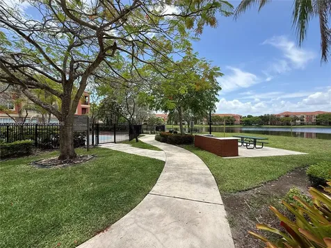 4704 SW 160th Avenue Miramar FL 33027