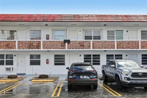22 SE 3rd Terrace Dania Beach FL 33004