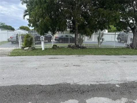 20515 NW 45th Avenue Miami Gardens FL 33055