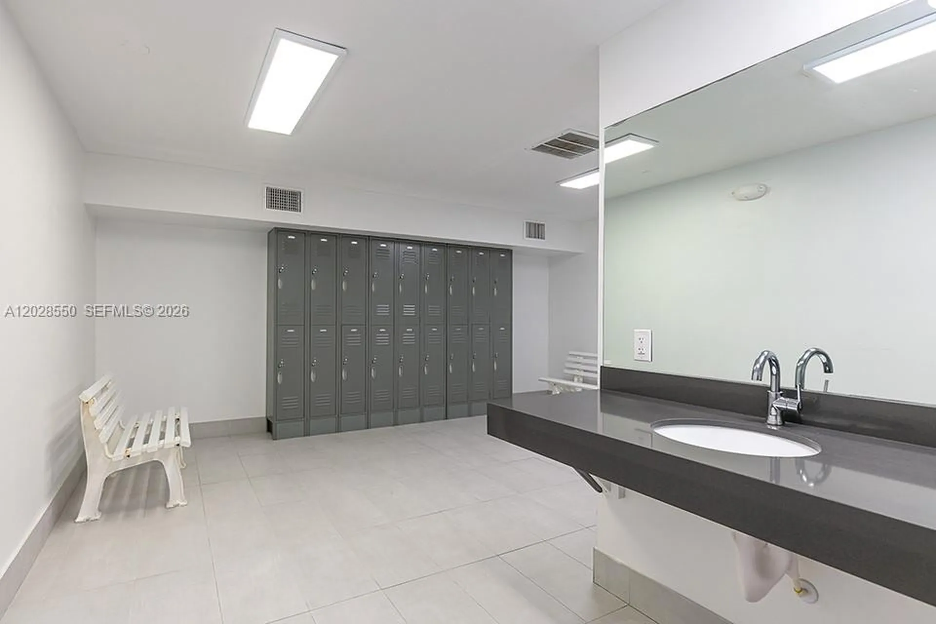2401 S Ocean Drive Hollywood FL 33019