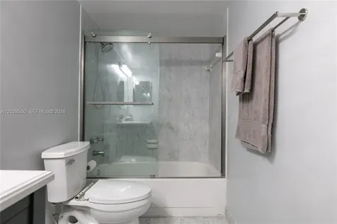 2401 S Ocean Drive Hollywood FL 33019