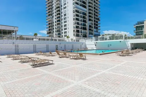 2401 S Ocean Drive Hollywood FL 33019