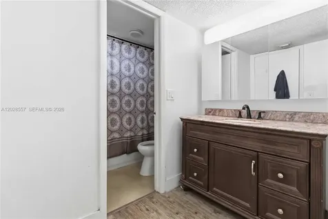 7521 NW 16th Street Plantation FL 33313