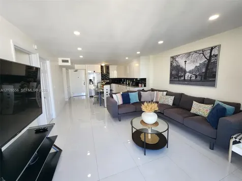 345 Ocean Drive Miami Beach FL 33139