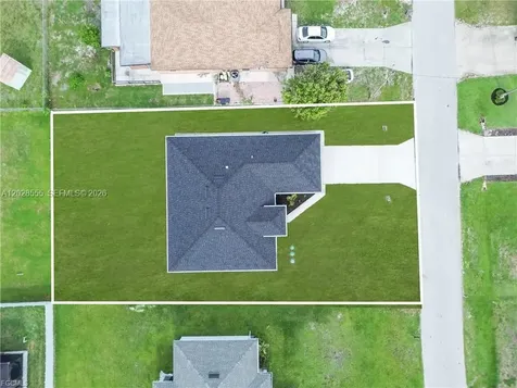 2507 39th Street SW Lehigh Acres FL 33976