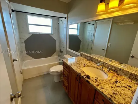 5021 W Oakland Park Boulevard Lauderdale Lakes FL 33313