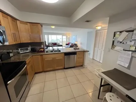 4900 N Ocean Boulevard Lauderdale By The Sea FL 33308