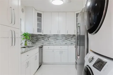 1482 Springside Drive Weston FL 33326