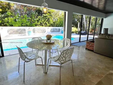 17615 SW 80th Palmetto Bay FL 33157