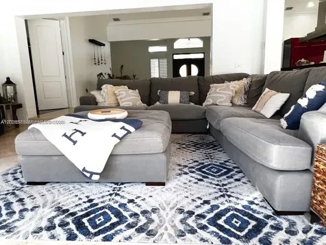 17615 SW 80th Palmetto Bay FL 33157