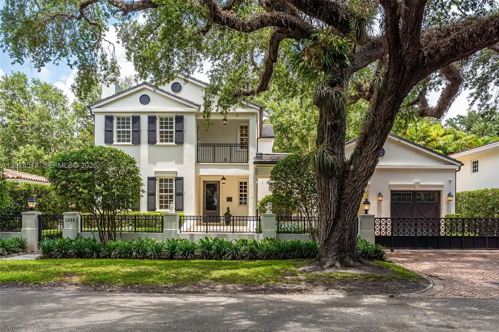 1233 Alegriano Avenue Coral Gables FL 33146