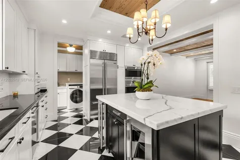 1233 Alegriano Avenue Coral Gables FL 33146