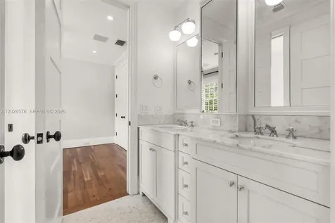 1233 Alegriano Avenue Coral Gables FL 33146