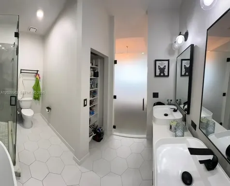 19329 NE 8th Court Miami FL 33179