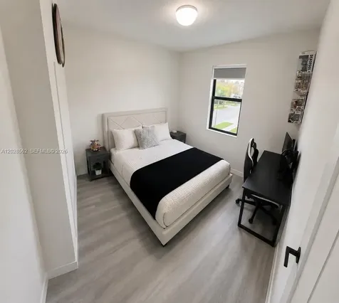19329 NE 8th Court Miami FL 33179