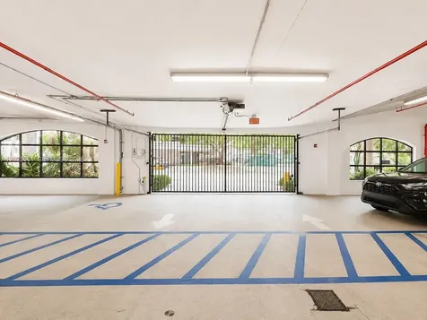 2650 SW 37th Avenue Miami FL 33133