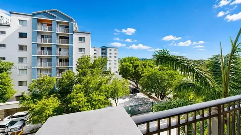 2650 SW 37th Avenue Miami FL 33133
