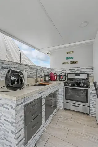 10345 NW 35th Court Miami FL 33147