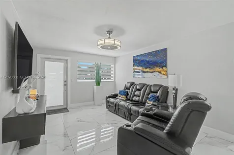 10345 NW 35th Court Miami FL 33147