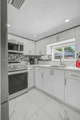 10345 NW 35th Court Miami FL 33147