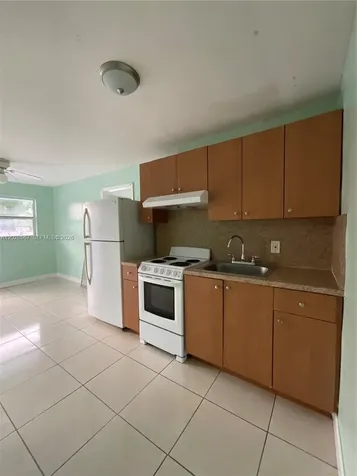 Miami FL 33127