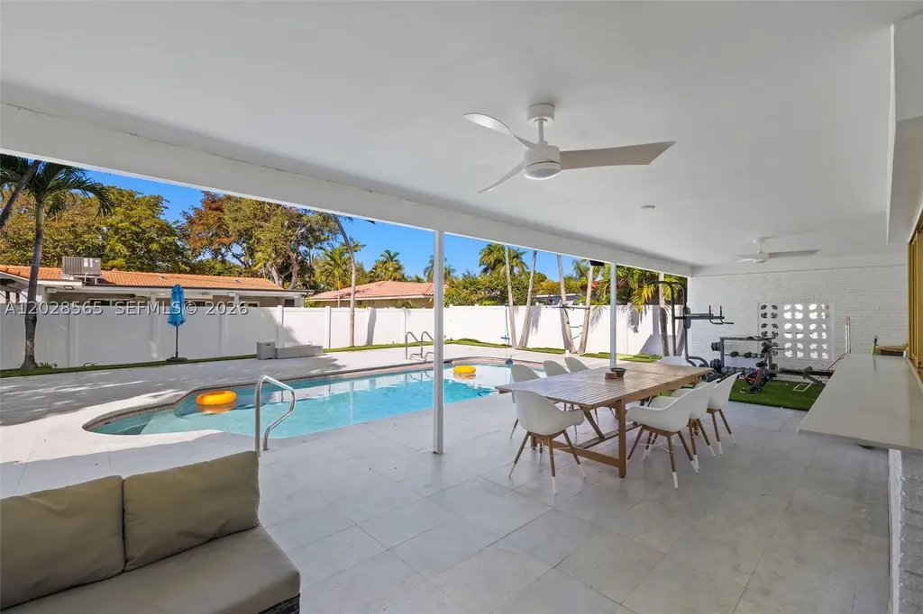 3460 N 46th Avenue Hollywood FL 33021