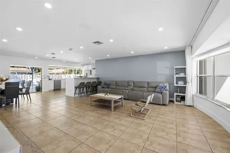 3460 N 46th Avenue Hollywood FL 33021