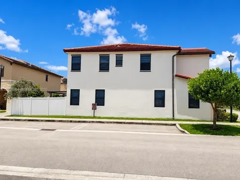 3368 W 105th Terrace Hialeah FL 33018